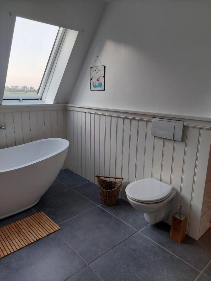 B & B Wijdzicht Wolsum Eksteriør billede