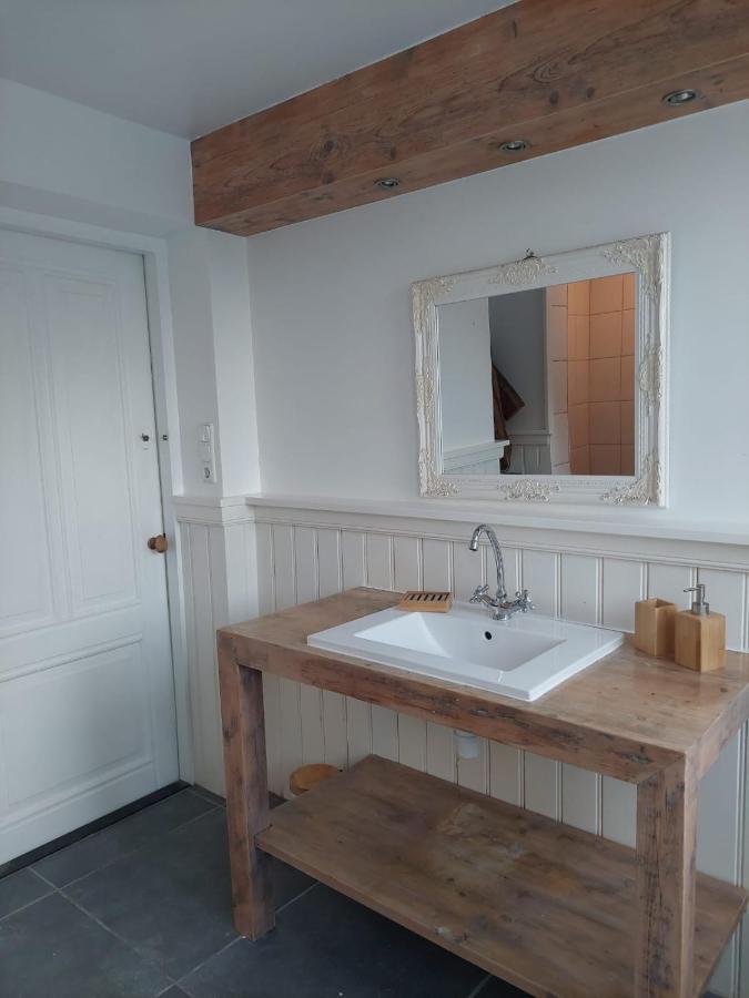 B & B Wijdzicht Wolsum Eksteriør billede